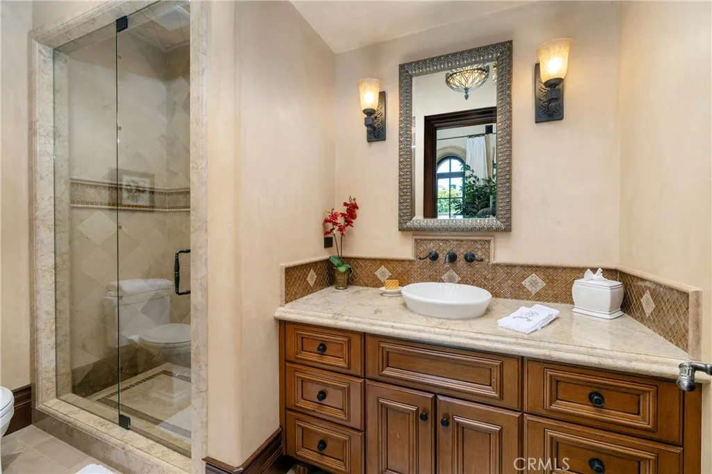 12 Skyridge, Newport Coast, California 92657 home-pic-29