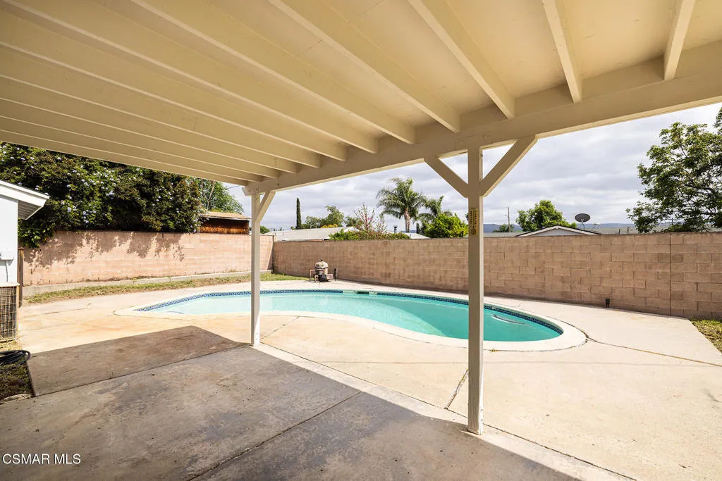 1620 Spence Street, Simi Valley, California 93065 home-pic-21