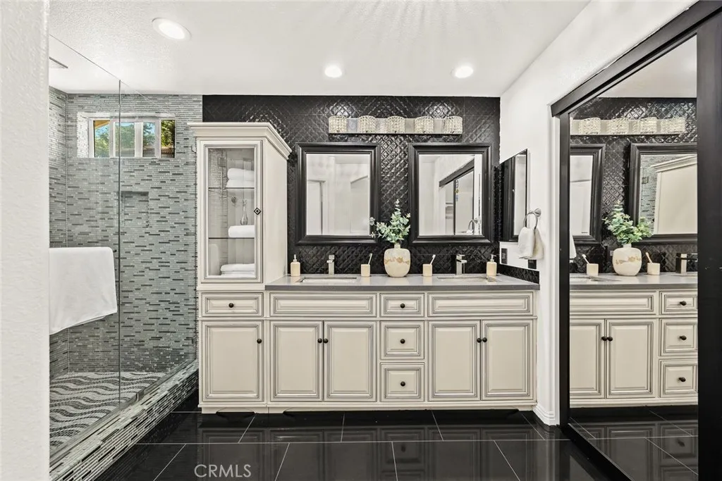 356 Freedom, Upland, California 91786 home-pic-18