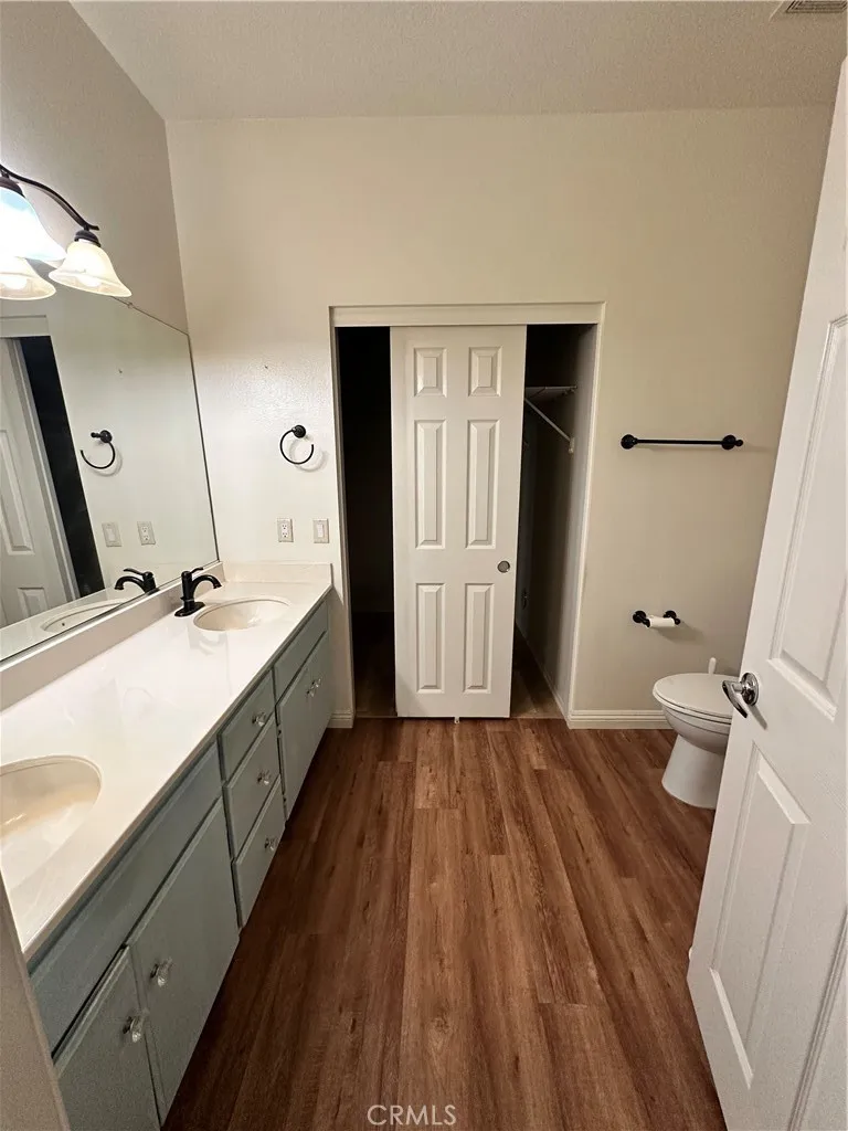 19014 Primrose Lane, Apple Valley, California 92308 home-pic-8