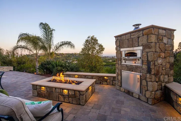 7272 Camino De Arriba, Rancho Santa Fe, California 92067