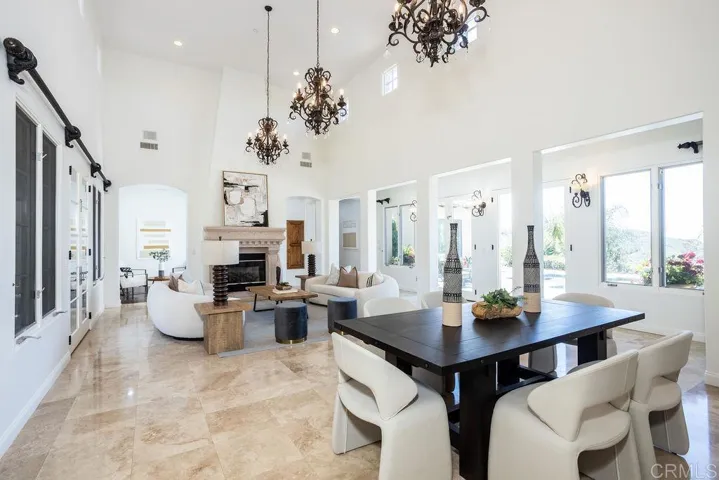 7272 Camino De Arriba, Rancho Santa Fe, California 92067