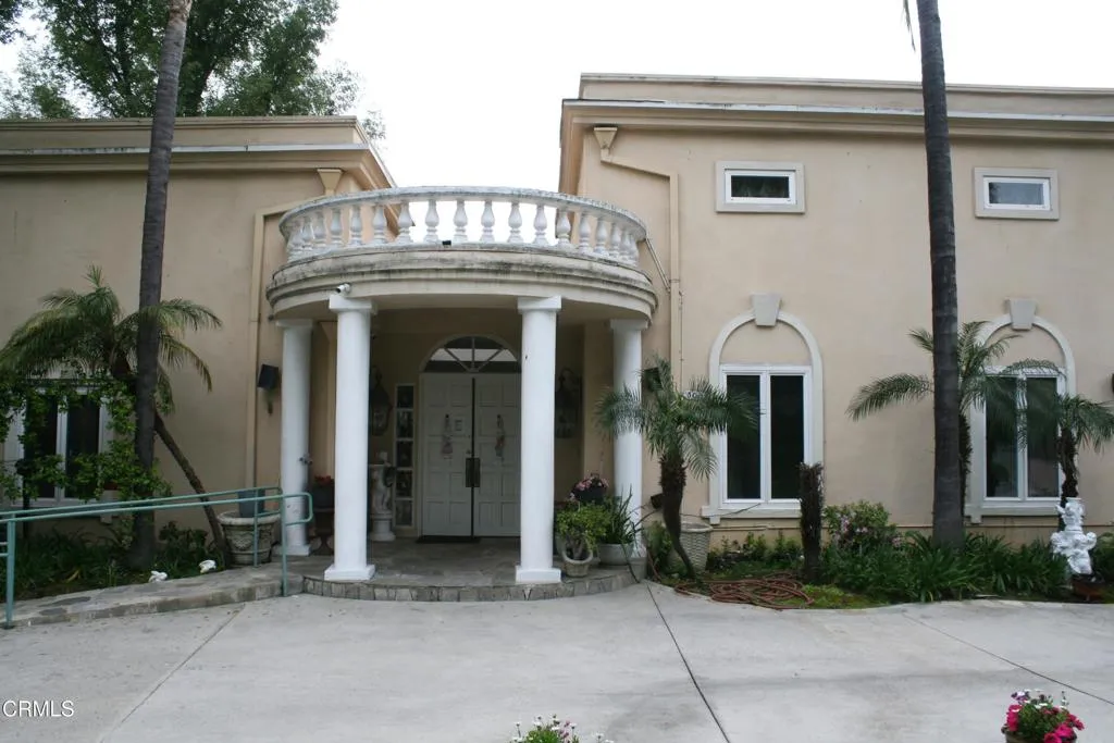 500 Georgian Road, La Canada Flintridge, California 91011, 6 Bedrooms Bedrooms, ,7 BathroomsBathrooms,Residential,For Sale,Georgian,P1-22177