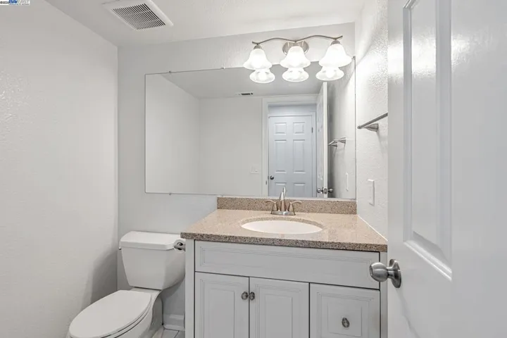 3378 Parkgate Ct, Richmond, California 94806