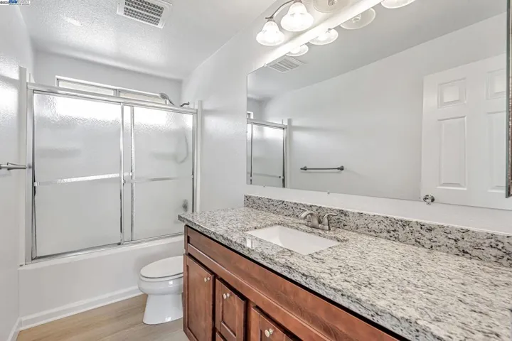 3378 Parkgate Ct, Richmond, California 94806
