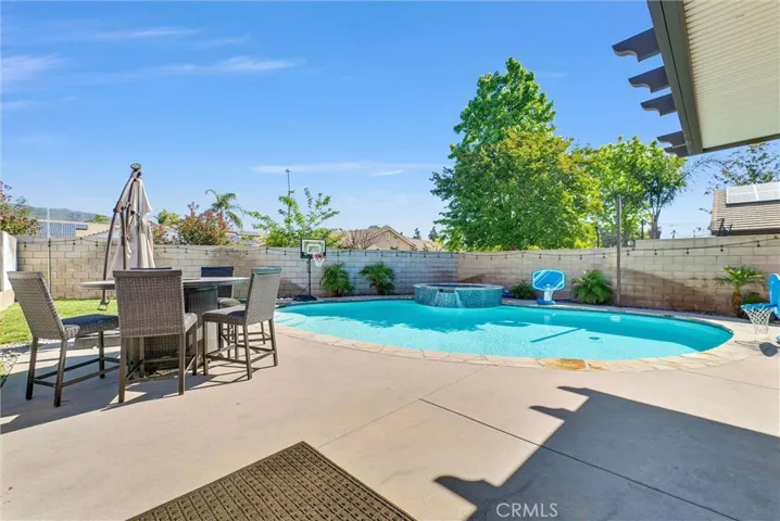 14839 Westgate Drive, Fontana, California 92336