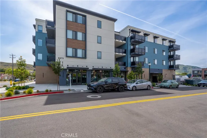 2475 Victoria Avenue 201, San Luis Obispo, California 93401