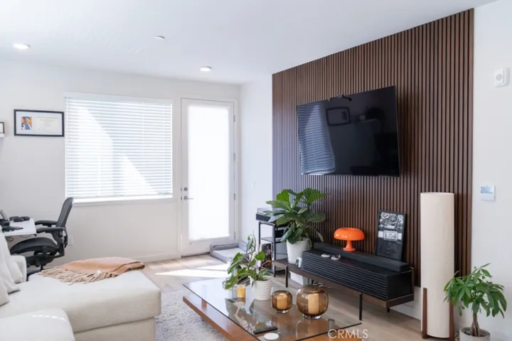 2475 Victoria Avenue 201, San Luis Obispo, California 93401