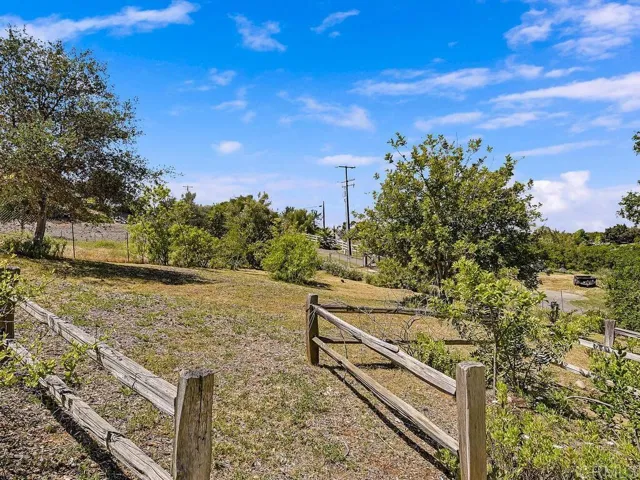 3373 Yucca, Fallbrook, California 92028
