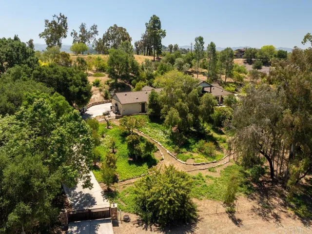 3373 Yucca, Fallbrook, California 92028