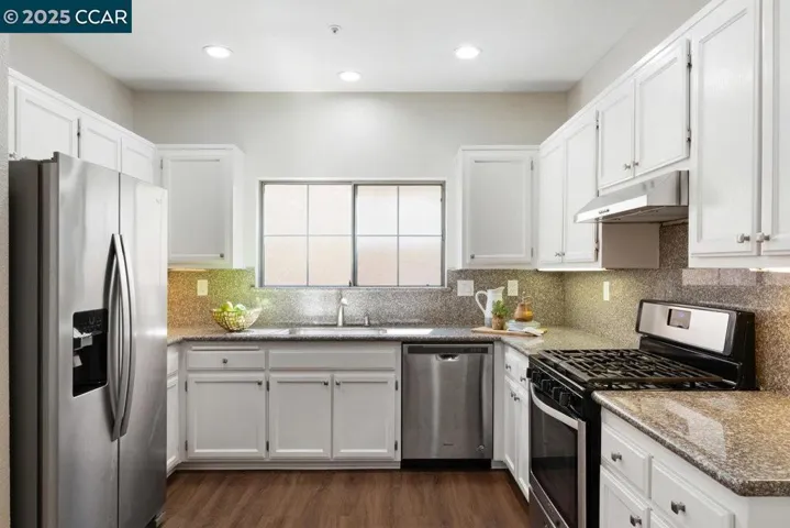33022 Carrara Ter, Union City, California 94587