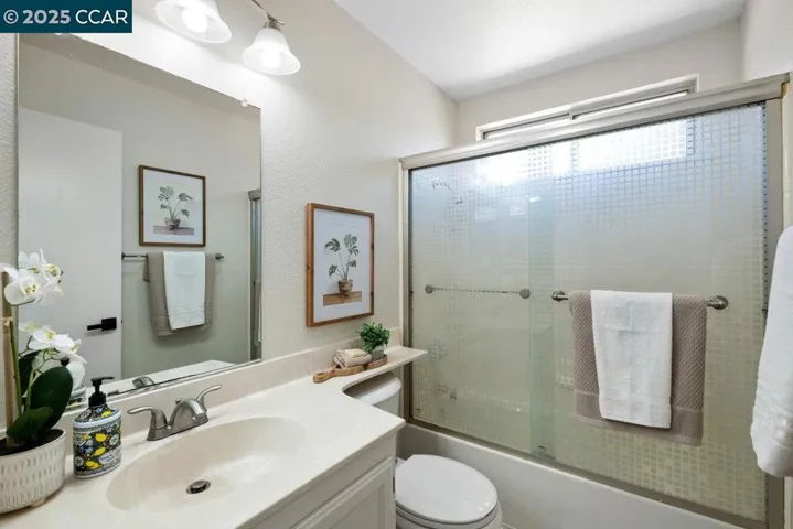 33022 Carrara Ter, Union City, California 94587