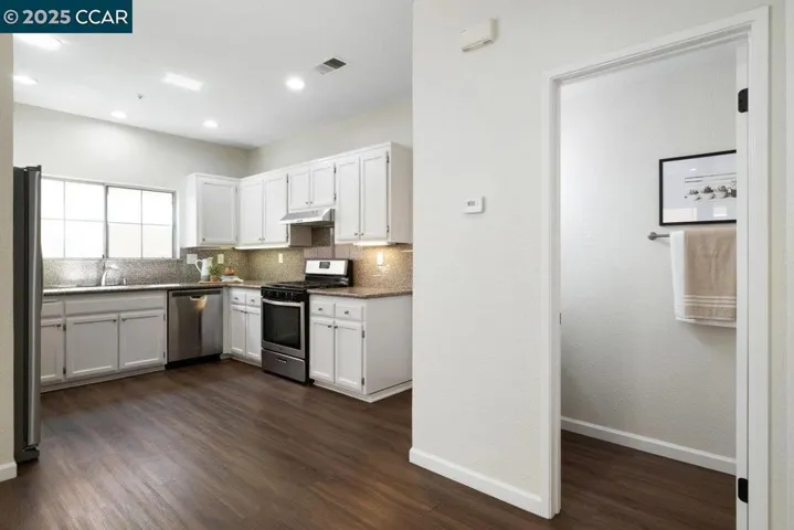 33022 Carrara Ter, Union City, California 94587