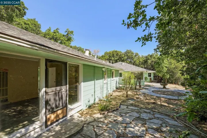 76 Terrace Rd, Walnut Creek, California 94597
