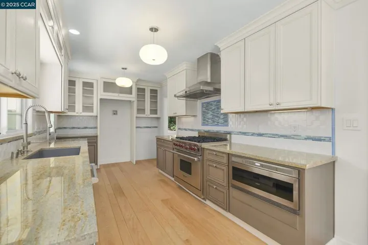 76 Terrace Rd, Walnut Creek, California 94597