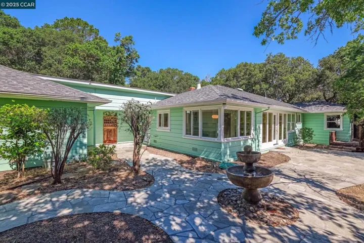 76 Terrace Rd, Walnut Creek, California 94597