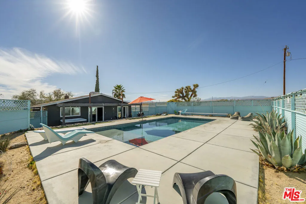 2651 Foxy Flats Road, Joshua Tree, California 92252 home-pic-42