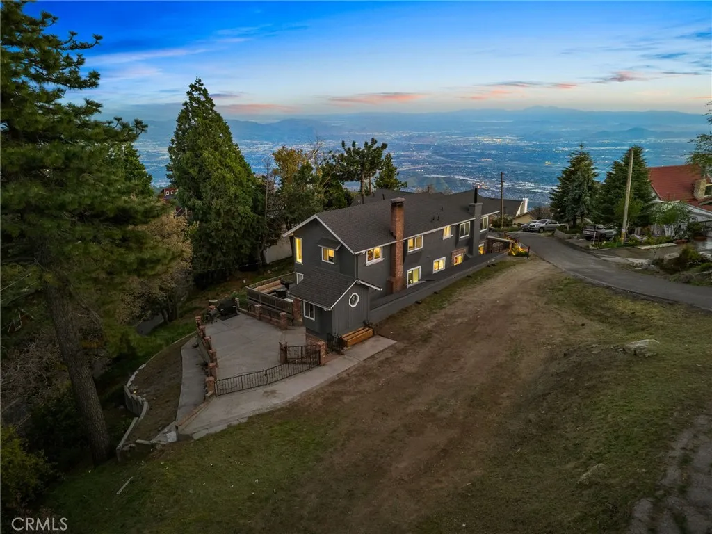 1015 Summit Drive, Crestline, California 92325 home-pic-53