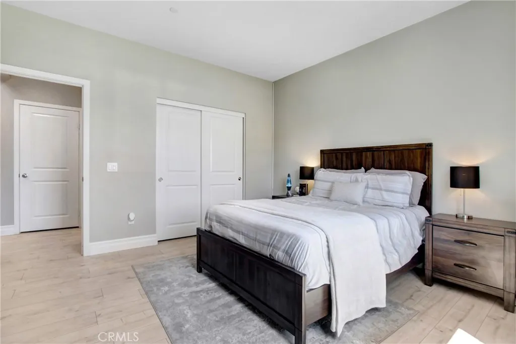 1212 Venice Avenue, Mentone, California 92359 home-pic-6