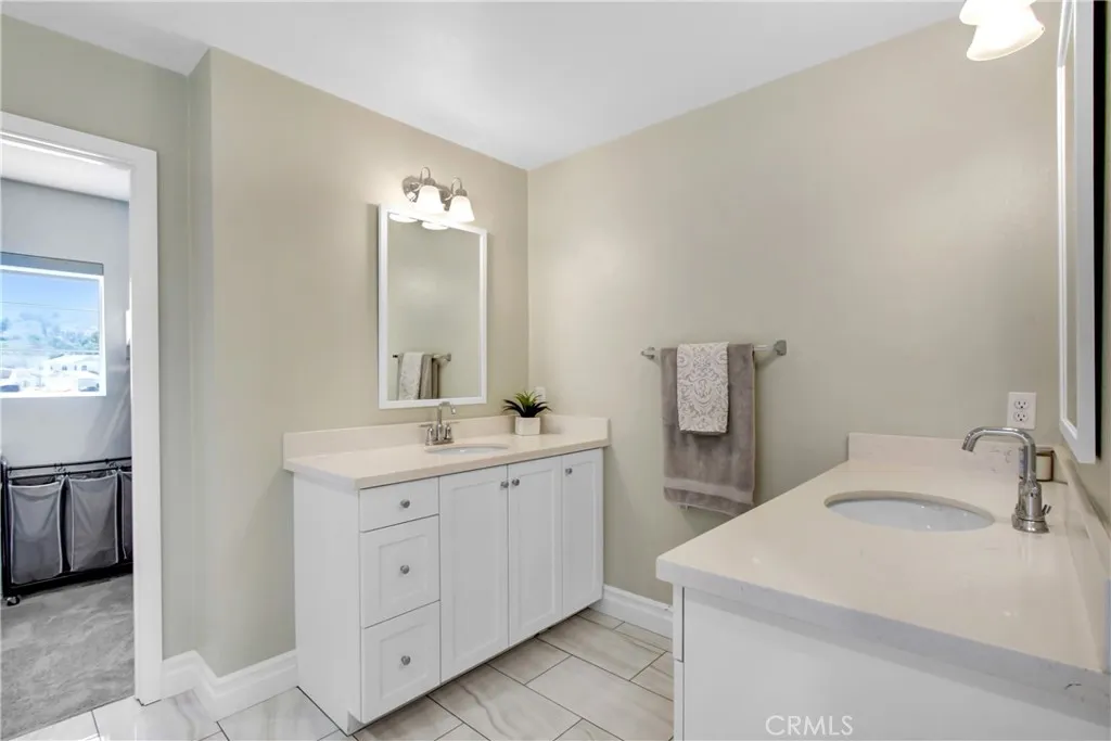 1212 Venice Avenue, Mentone, California 92359 home-pic-26