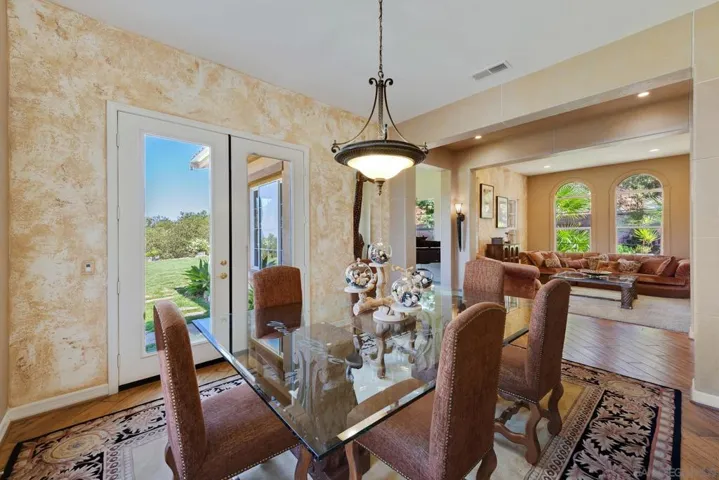 27392 Tumbleweed Tr., Valley Center, California 92082