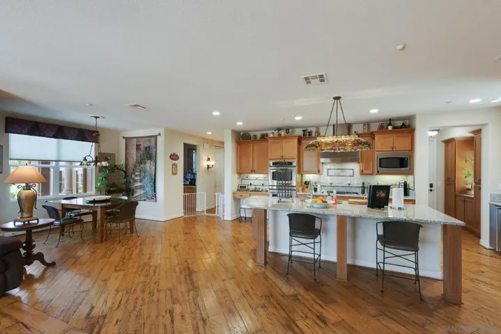 27392 Tumbleweed Tr., Valley Center, California 92082