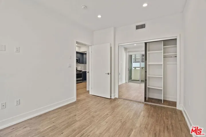 1831 Sawtelle Boulevard 207, Los Angeles, California 90025