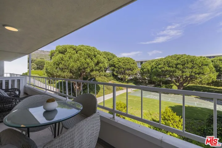 32724 Coastsite Drive 208, Rancho Palos Verdes, California 90275