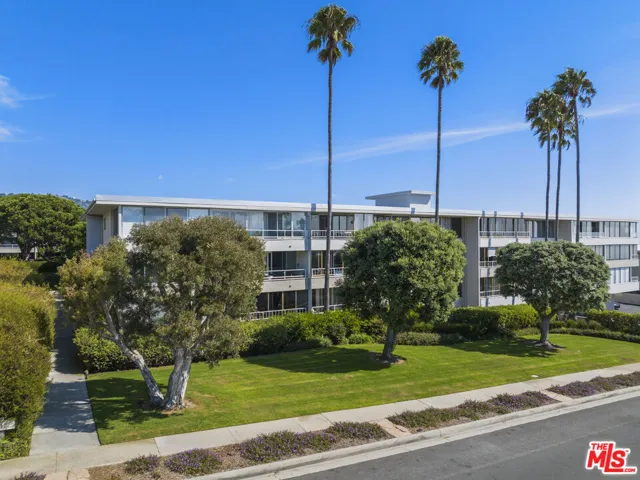 32724 Coastsite Drive 208, Rancho Palos Verdes, California 90275