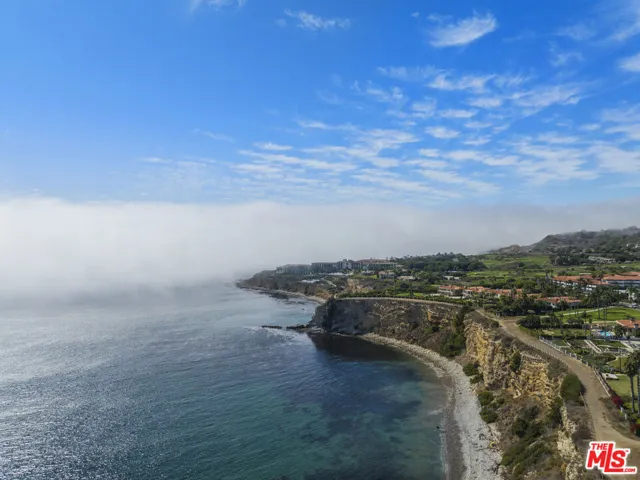 32724 Coastsite Drive 208, Rancho Palos Verdes, California 90275