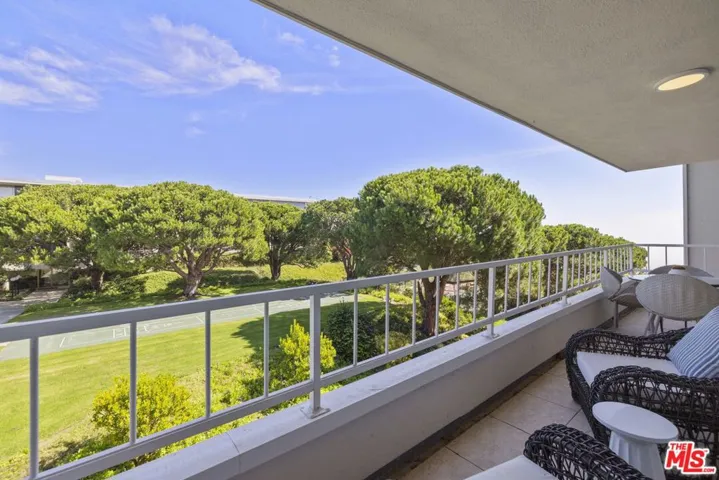 32724 Coastsite Drive 208, Rancho Palos Verdes, California 90275