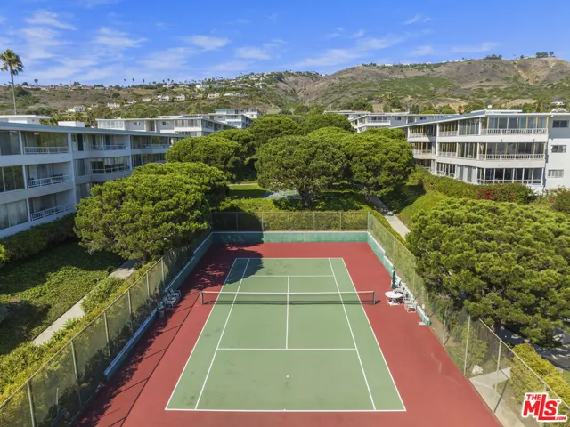 32724 Coastsite Drive 208, Rancho Palos Verdes, California 90275