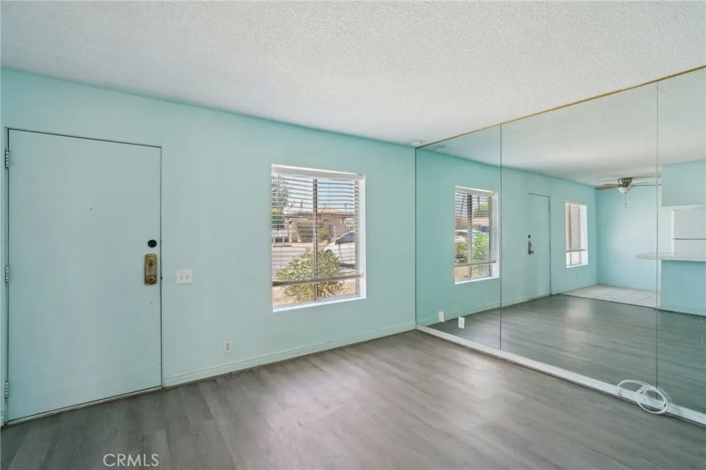 82075 Country Club Drive 31, Indio, California 92201 home-pic-8