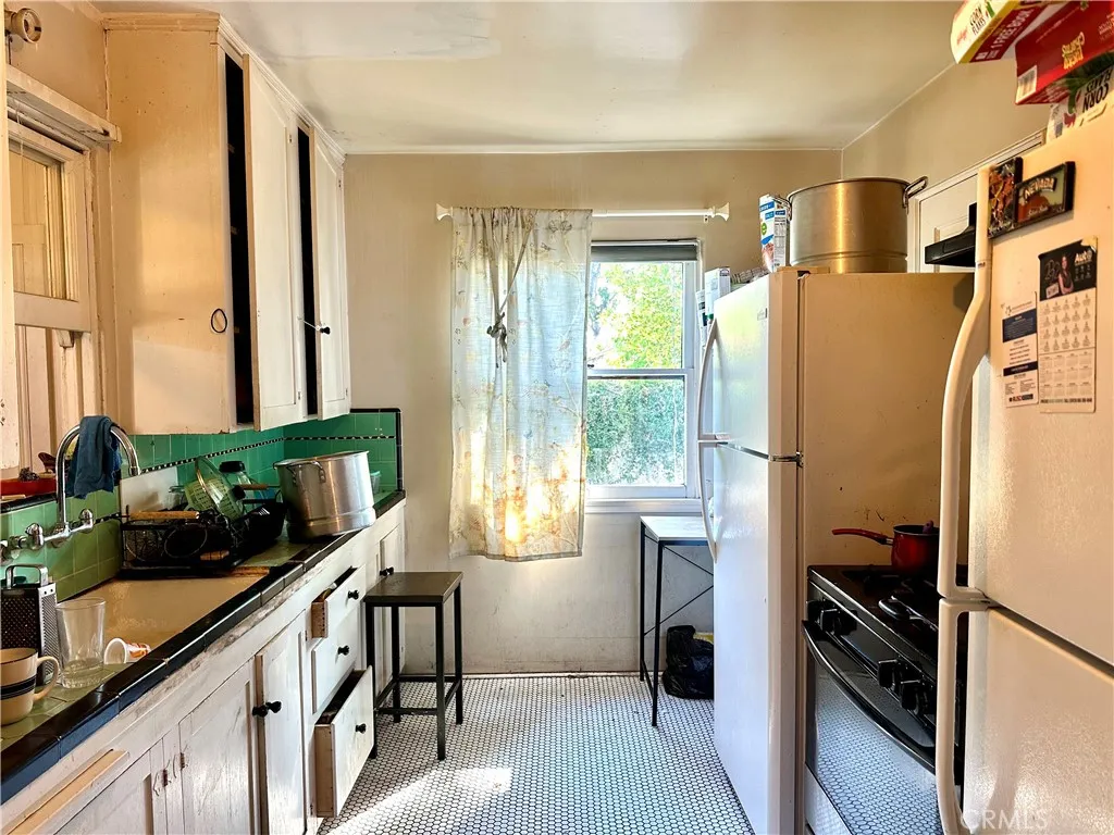 4308 Lime Street, Riverside, California 92501 home-pic-7