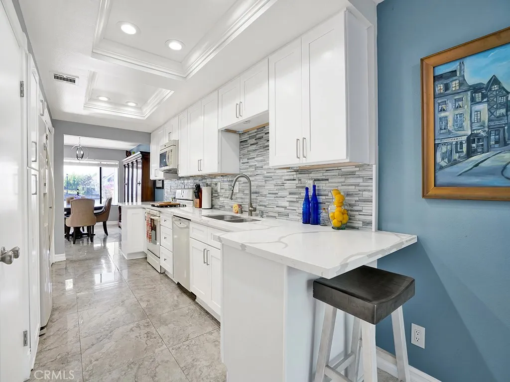 3842 Montego Drive, Huntington Beach, California 92649 home-pic-11
