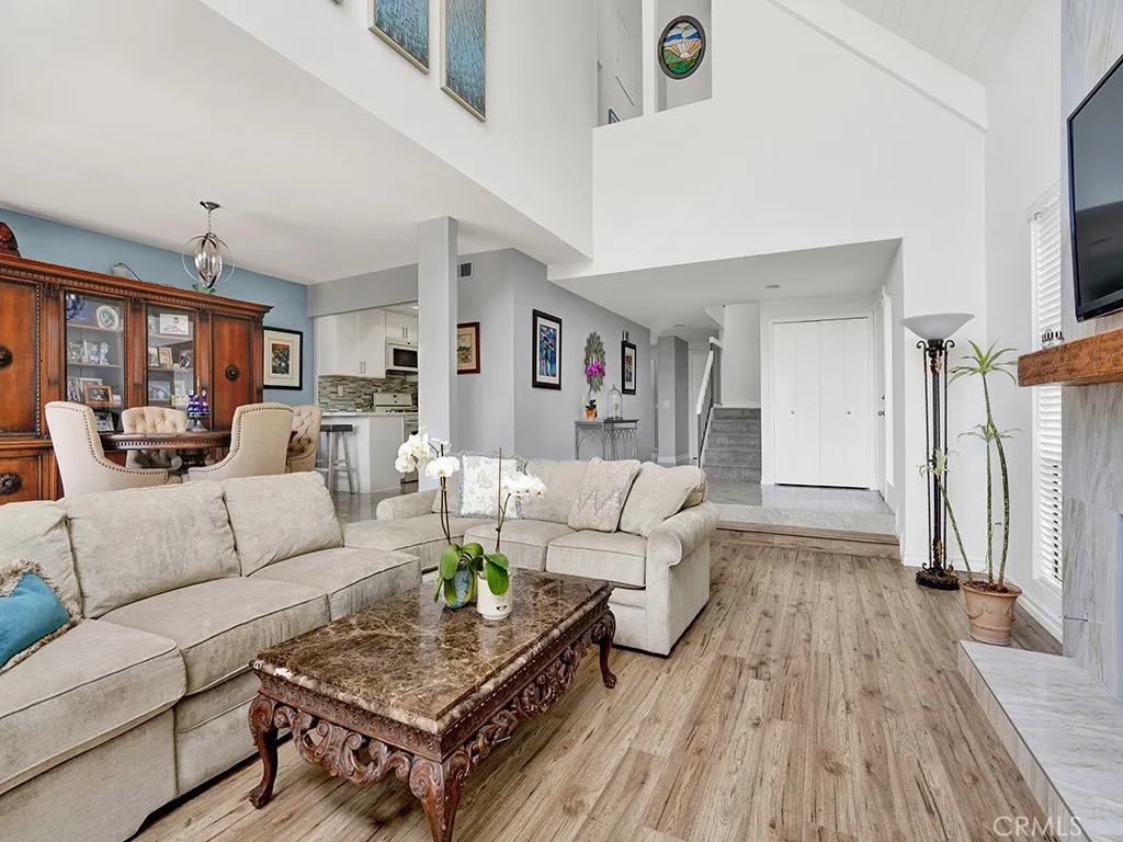 3842 Montego Drive, Huntington Beach, California 92649 home-pic-7