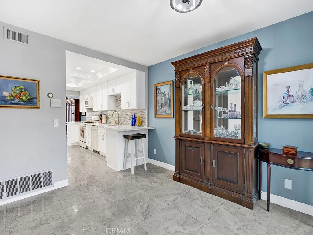 3842 Montego Drive, Huntington Beach, California 92649 home-pic-13