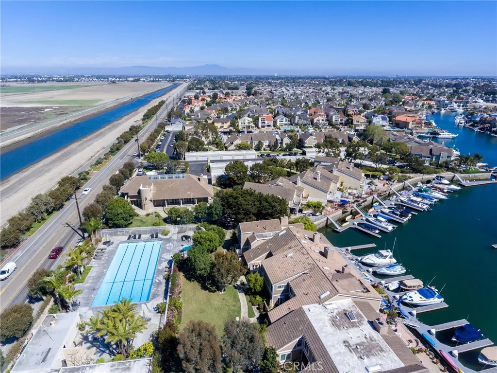 3842 Montego Drive, Huntington Beach, California 92649 home-pic-48
