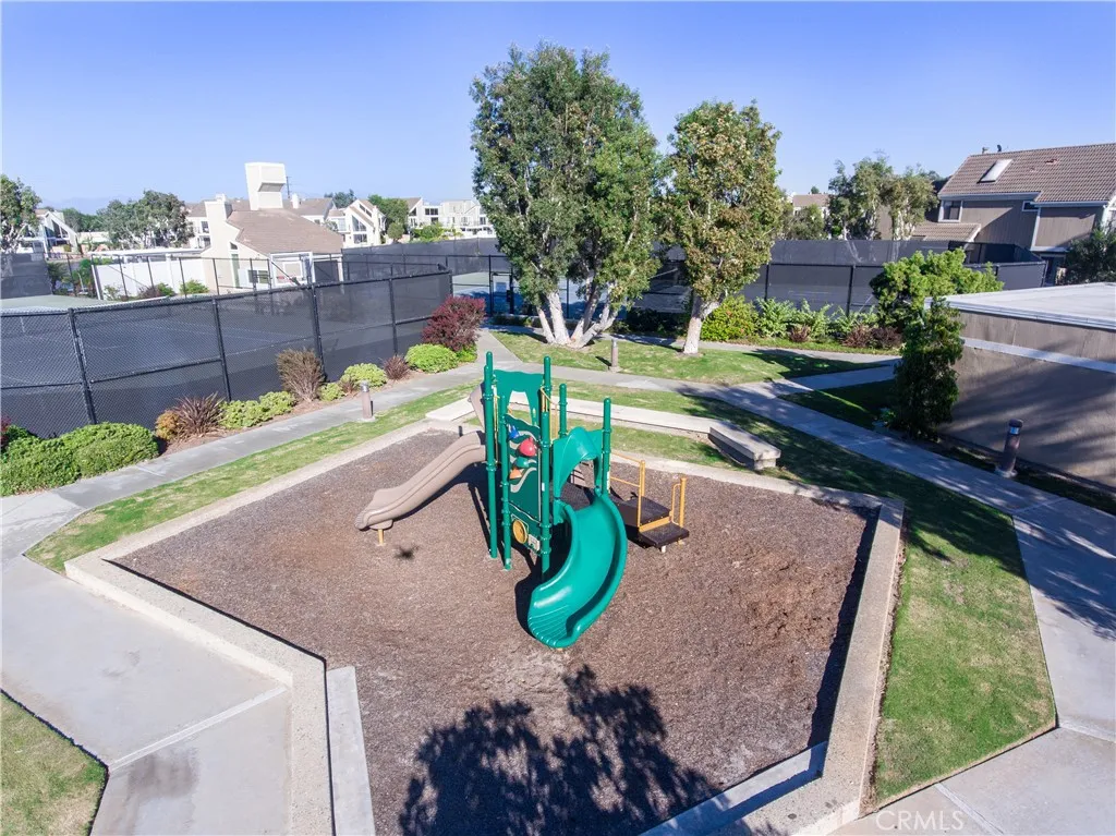 3842 Montego Drive, Huntington Beach, California 92649 home-pic-62