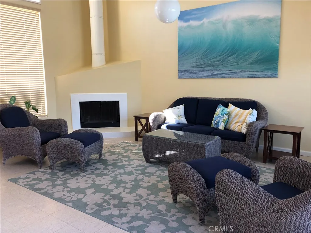 3842 Montego Drive, Huntington Beach, California 92649 home-pic-56