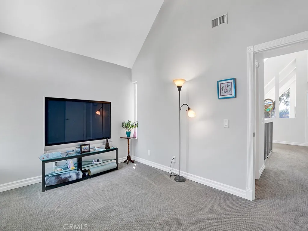 3842 Montego Drive, Huntington Beach, California 92649 home-pic-26