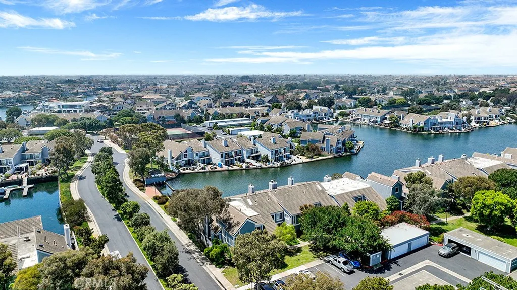 3842 Montego Drive, Huntington Beach, California 92649 home-pic-40