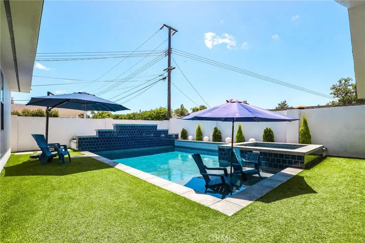 11221 Davenport Road, Rossmoor, California 90720