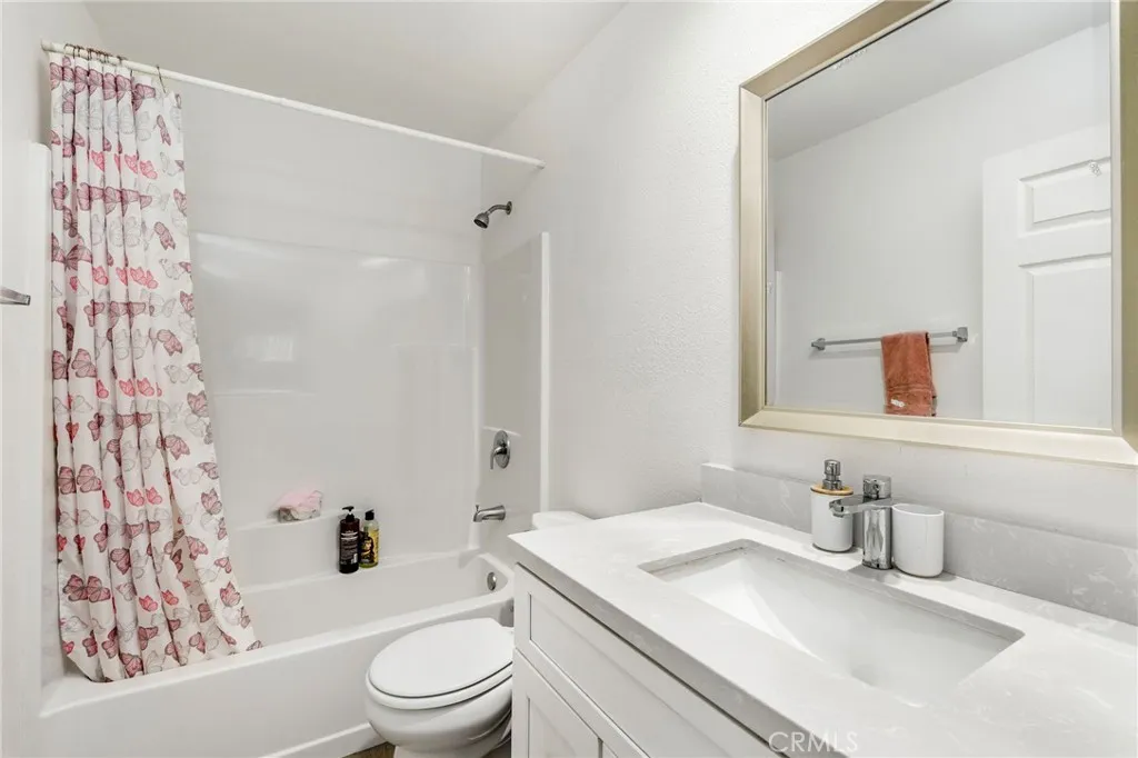 816 W 47th Street, Los Angeles, California 90037 home-pic-7