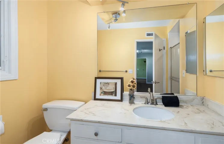645 Alta Loma Drive, Redlands, California 92373
