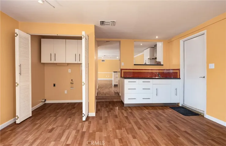 645 Alta Loma Drive, Redlands, California 92373