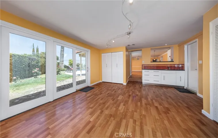 645 Alta Loma Drive, Redlands, California 92373