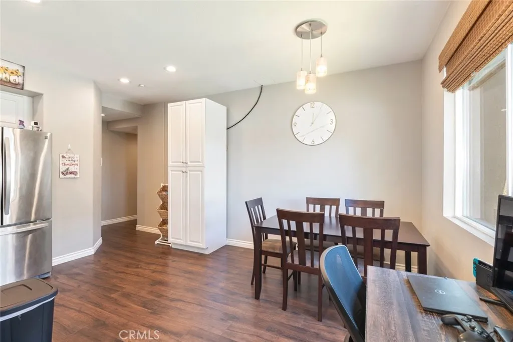 27435 Larabee Court 2, Murrieta, California 92562 home-pic-16