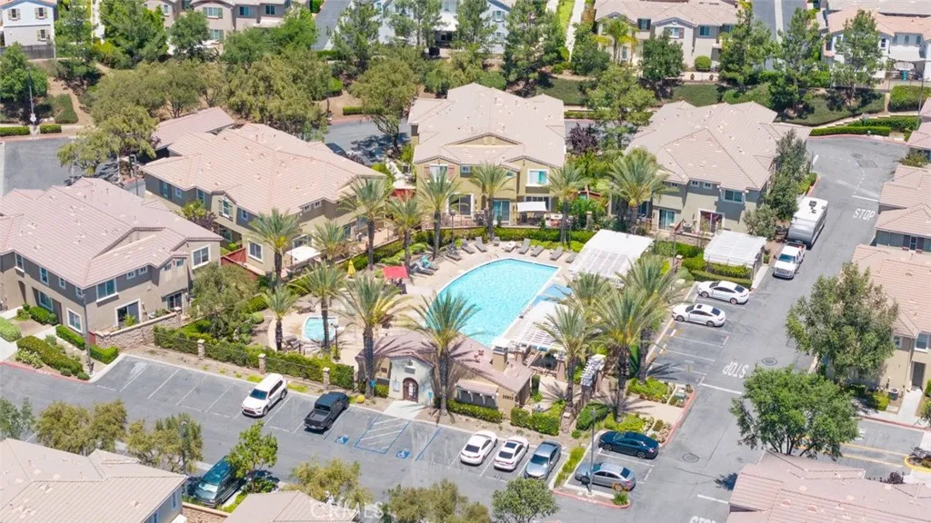 27435 Larabee Court 2, Murrieta, California 92562 home-pic-19