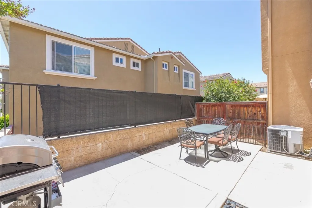27435 Larabee Court 2, Murrieta, California 92562 home-pic-17